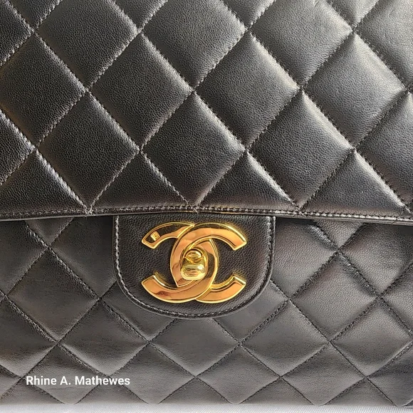 CLASSIC CHANEL JUMBO FLAP 30 24k PLATED GHW - Picture 3 of 16
